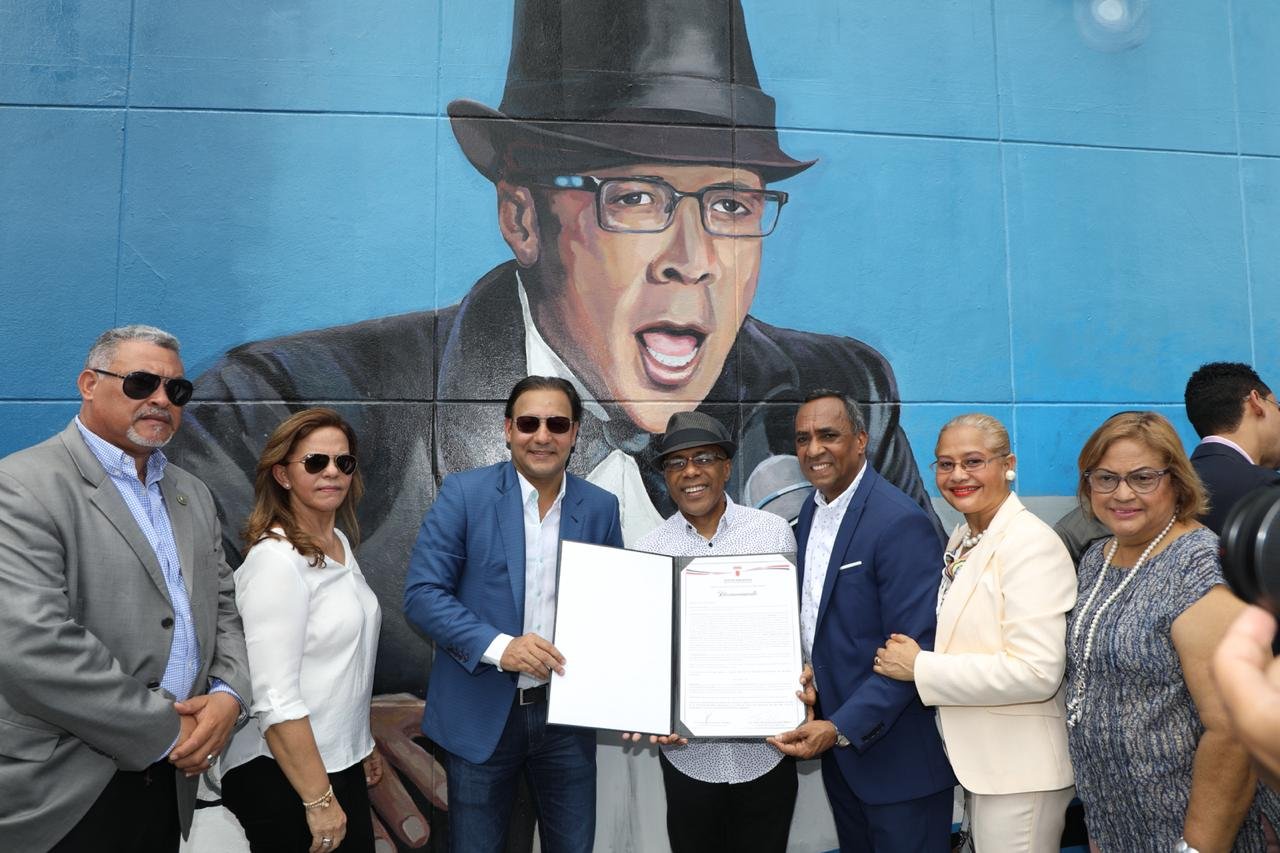 Santiago Honors Merengue Legends with Iconic Public Mural