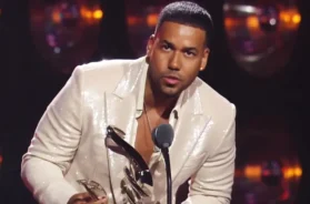romeo-santos-en-premio-lo-nuestro-2026-su-discurso-completo-a-favor-de-los-inmigrantes-video