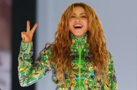 shakira-cr-kevin-mazur-press-billboard-1800